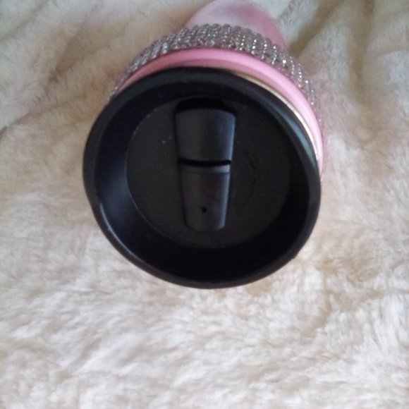 Mercedes-Benz Crystal Encrusted Stainless Steel Beverage/Water Bottle - Picture 3 of 6